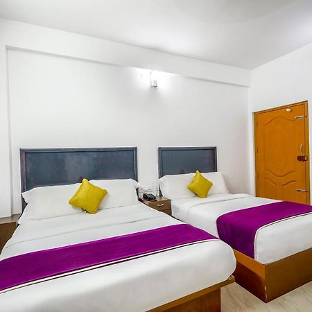 Fabhotel Abrigo Residency Anaviratty Экстерьер фото